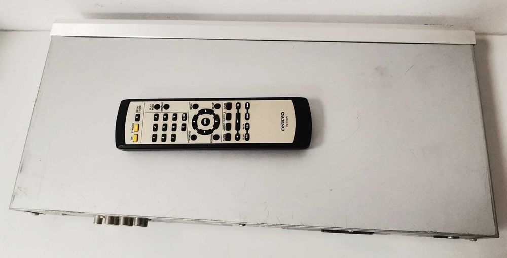 Odtwarzacz DVD Onkyo DV-SP404E