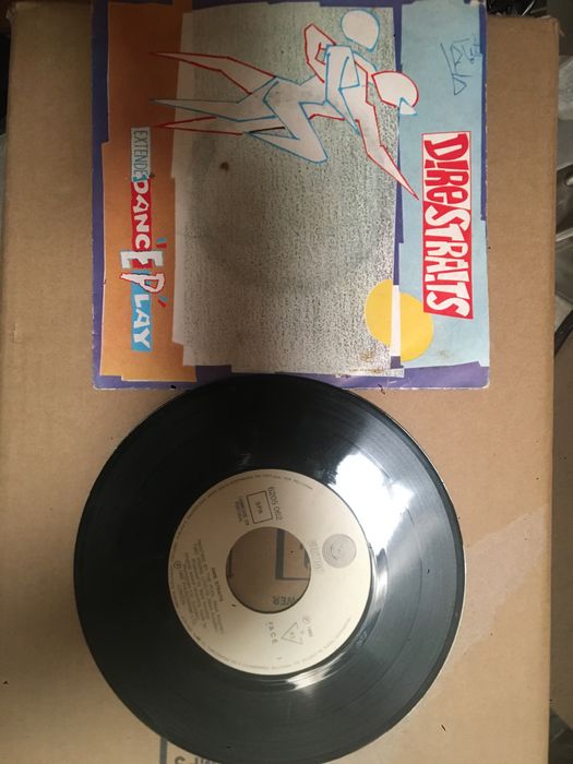 Disco de vinil em bom estado