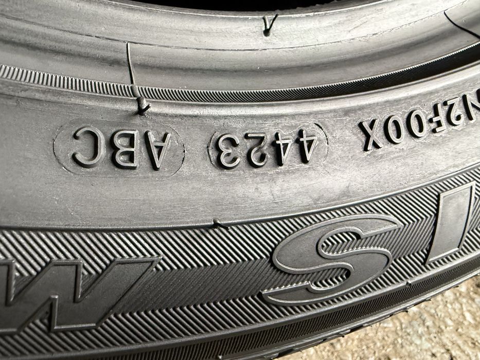Літні шини 215/55 R17 Maxxis HP-M3 Bravo 4шт. 95% 2023