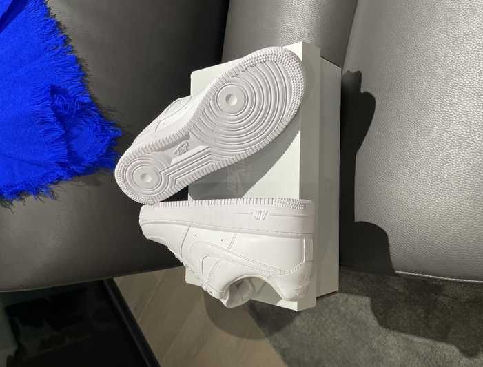 Buty Nike Air Force 1 Low '07 White R. 45