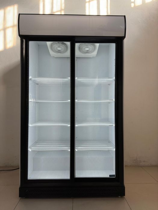 Lodówka  witryna chłodziarka szafa 1200 l Frigoglass 122 cm