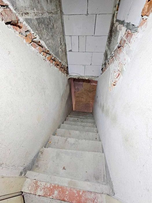Продається житловий будинок неподалік м.Стрий...