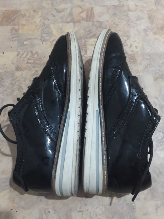 Лофери   лаковані " Bench ".