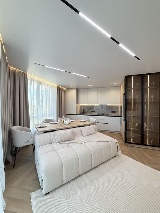 Продаж красивоі  3 кім квартири ЖК Фемелі плаза
