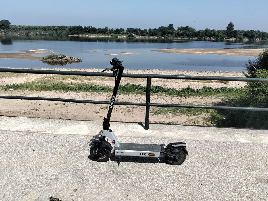 Trotinete elétrica navee