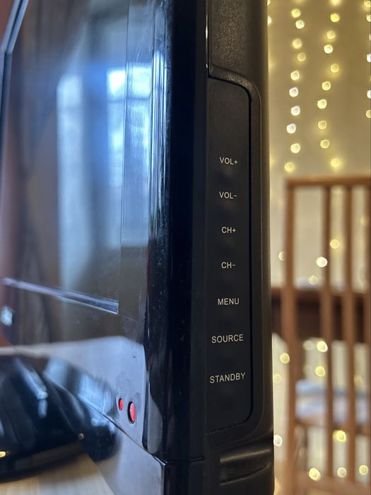 Телевізор Saturn 32" (модель TV LCD 326). Робочий.