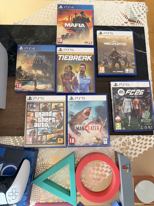 Playstation 5 Pro 2TB + Akcesoria + Dysk