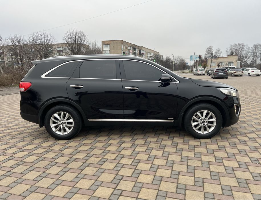 Kia Sorento 2.2  4WD. Офіційна ! ! !