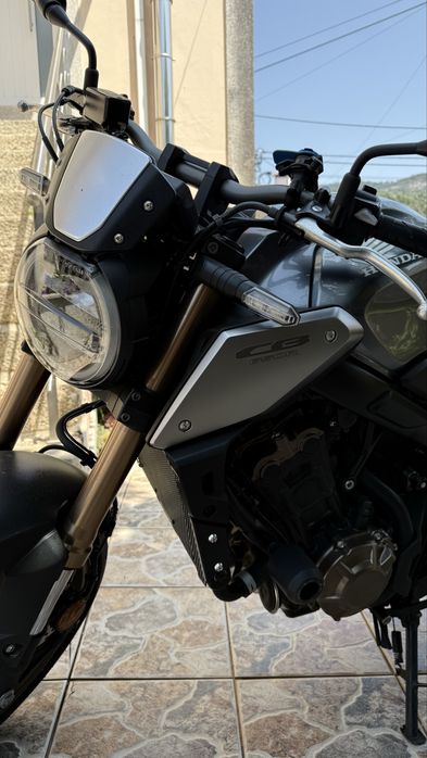 Honda CB650R | Março de 2022 | Apenas 7.526 km (70kw de livrete)
