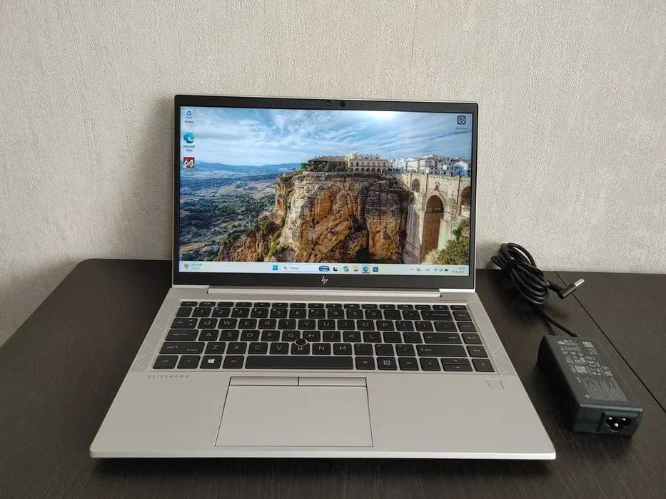 HP EliteBook 840 G7 AMD Ryzen 5 4650u 12 потоків 16/256 FullHD IPS