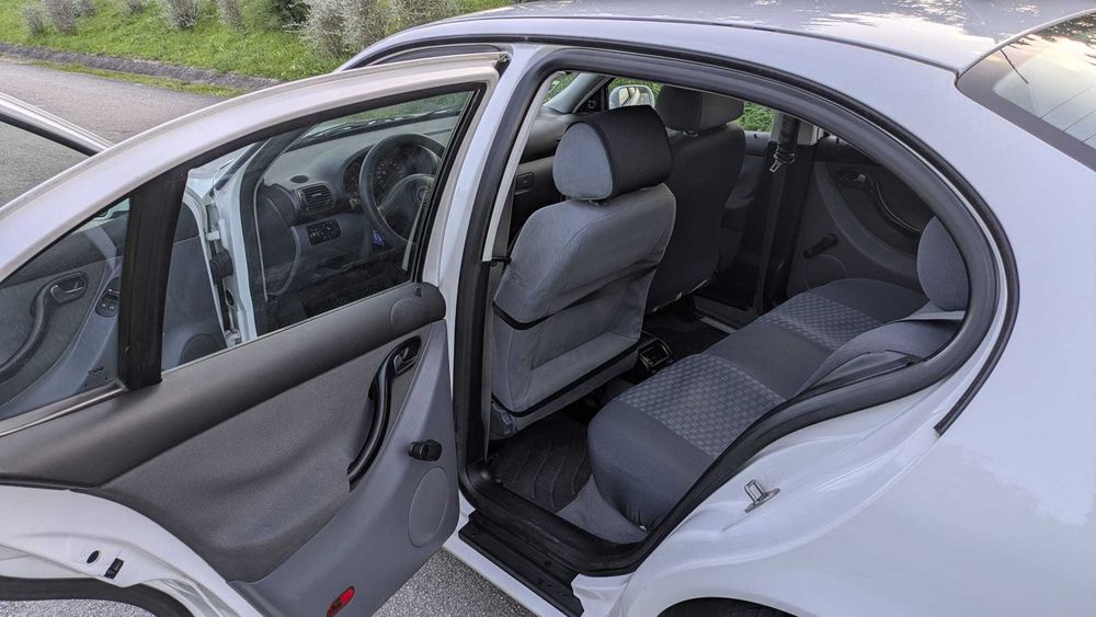 SEAT Toledo 1.6 SR