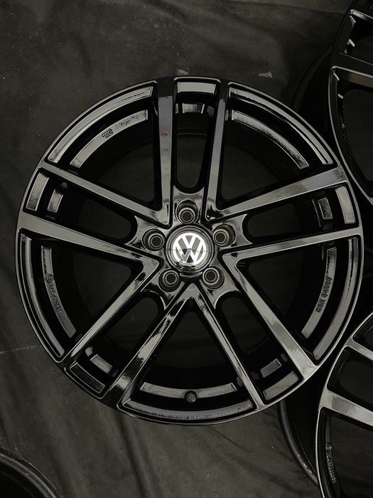 Диски R19 5x112 Et45 8J. Volkswagen Passat B8 B7 NMS Arteon ID4 ID6 ID Unyx Jetta Golf Skoda Kodiaq Enyaq Superb