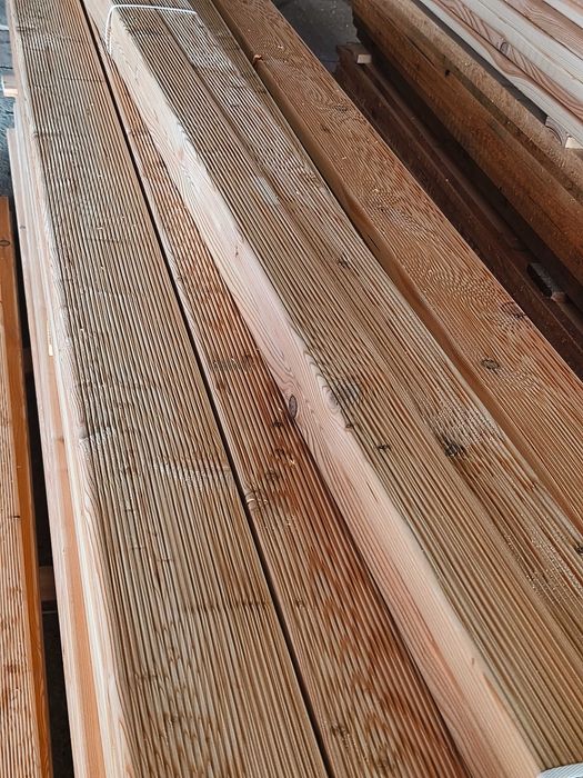 Legary pod taras modrzewiowe ryflowane 40x70