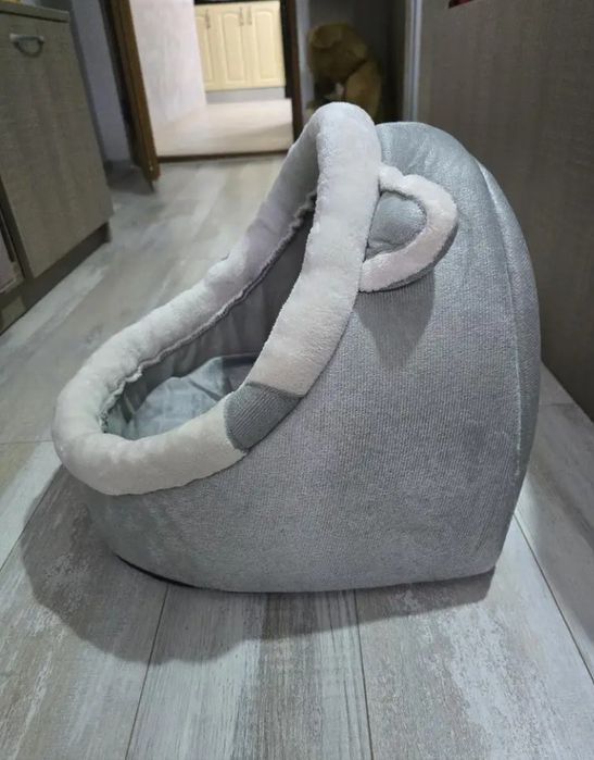 Будиночок  для песика, котика