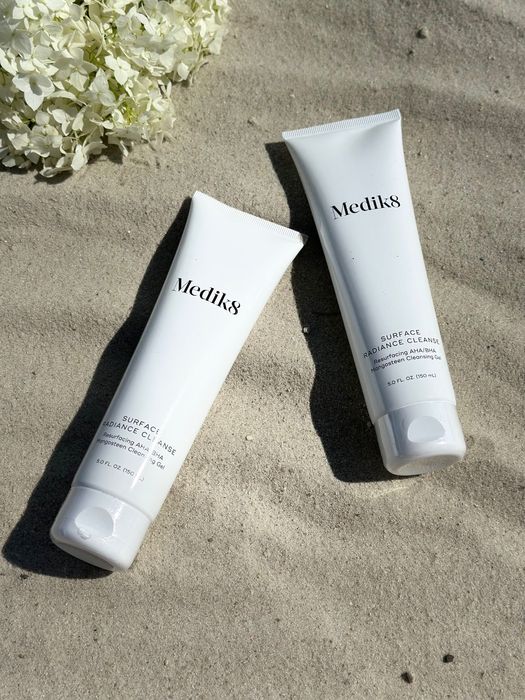 Гель для вмивання Medik8 Surface Radiance Cleanse