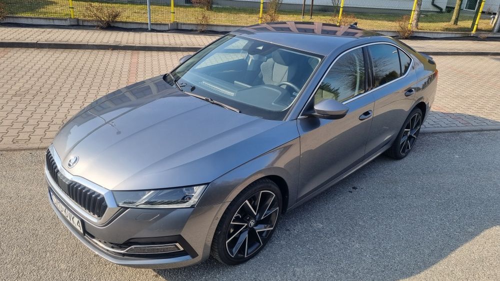 Skoda Octavia IV E-Tec 1.5 Hybryda Matrix Full