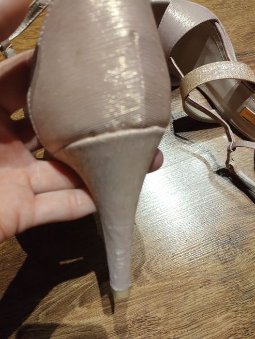 Sandałki damskie szpilki błyszczące paski Bello Star rozm 38