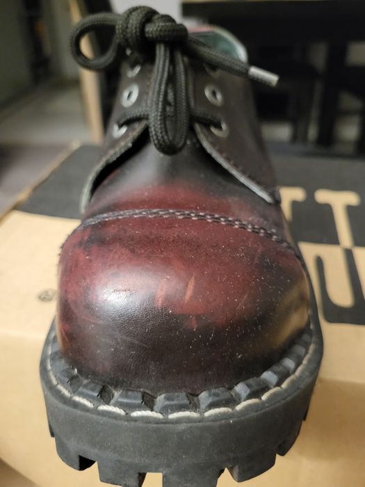 Buty Glany Steel niskie bordowe rozm. 39