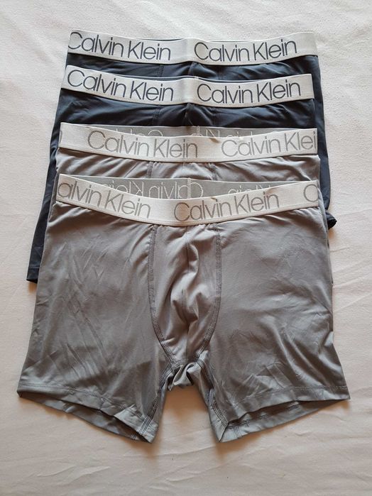Bokserki Calvin Klein 4x rozmiar M materiał Microfibre