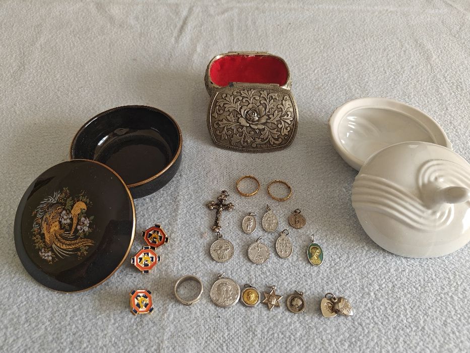 Jóias + caixas de jóias