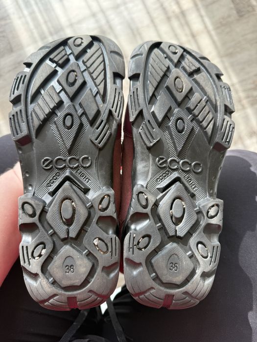 Ботінки екко 38 гортекс бу