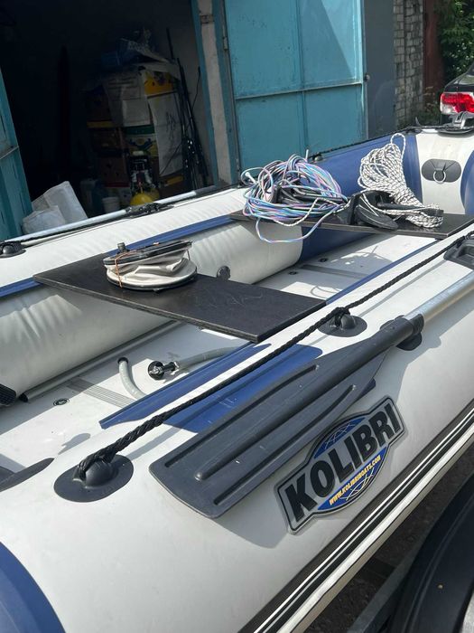 Продам лодку с мотором на прицепе комплектом