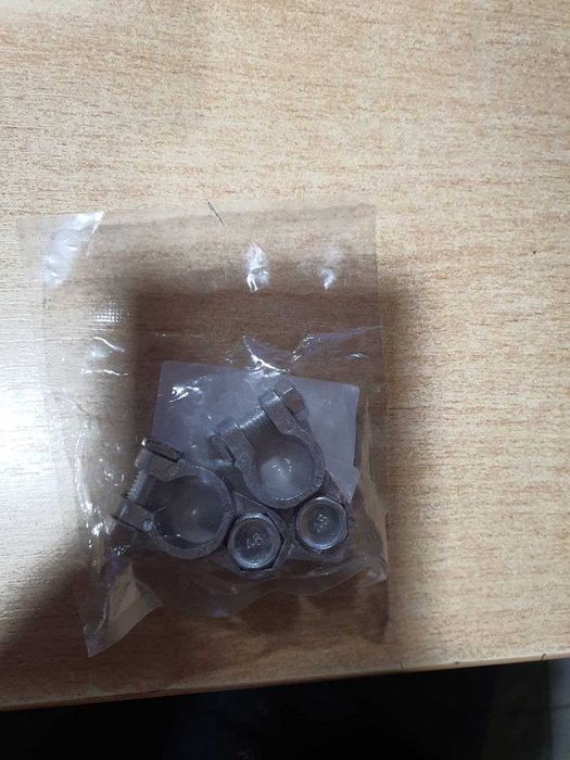 Клемы на акумулятор автомобильный, цена за пару.