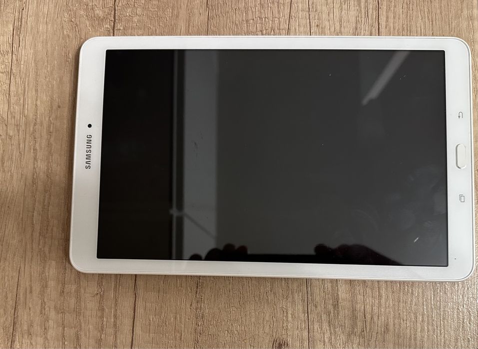 Tablet Samsung TAB E