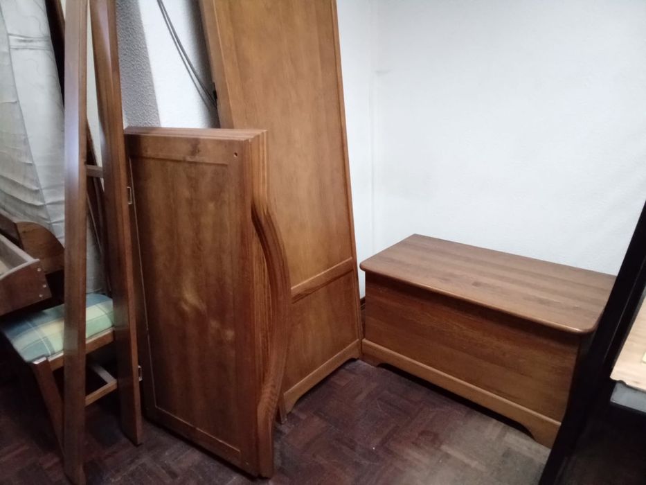 Quarto de solteiro.