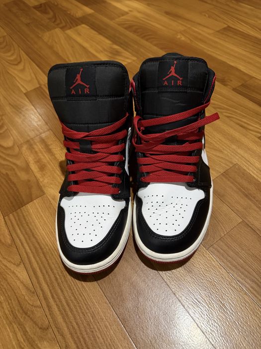 Кросівки Nike air jordan 1 mid  оригінал