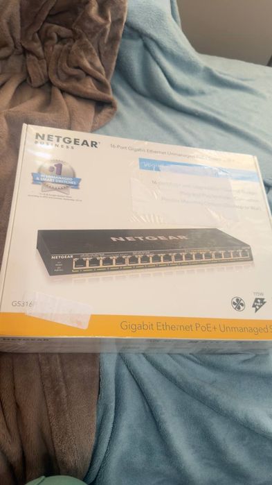 Nowy zaplombowany Switch niezarządzalny Netgear GS316P-100 16 portów