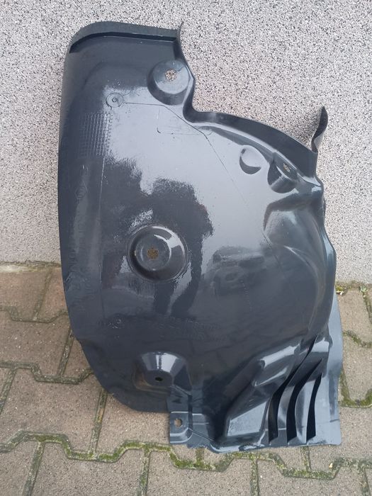 Nadkole część tylna / strona lewy przód Renault Megane III