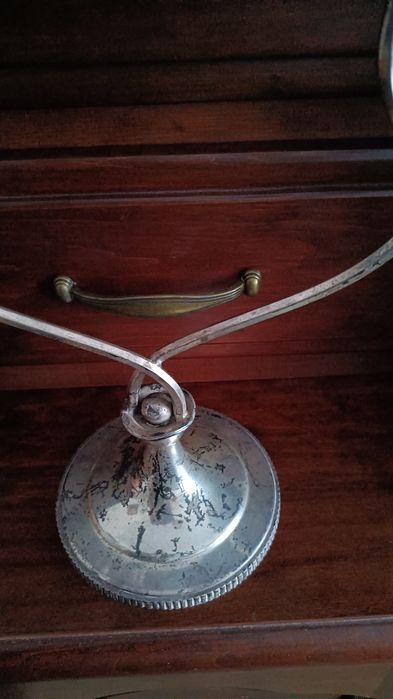 Jakiś duży ciekawy świecznik na 4 świece player??