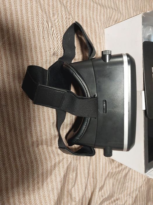VR-окуляри DOOGEE для смартфонаVR-окуляри DOOGEE для смартфона