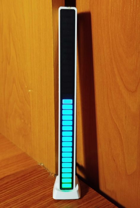 Светодиодная лампа еквалайзер