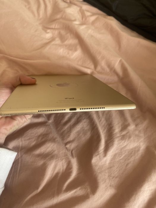 Ipad Air2 Dourado - Usado