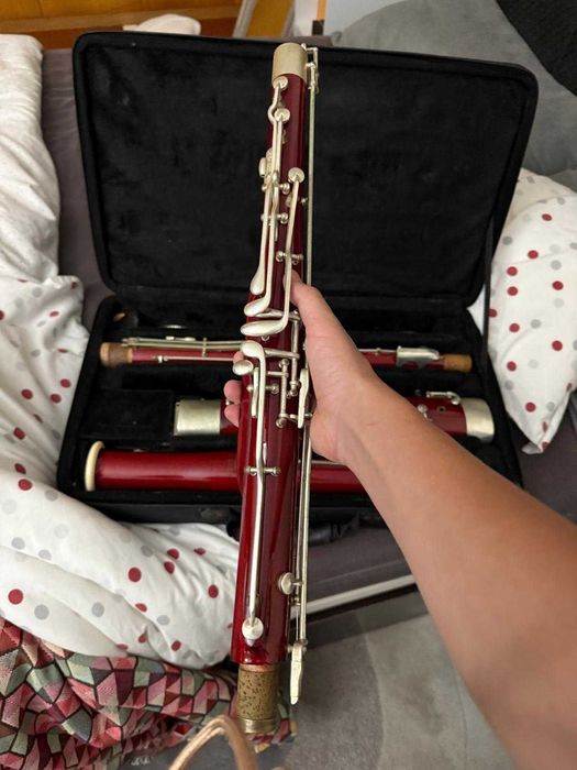 Vendo FAGOTE com chave + mochila + suporte como novo