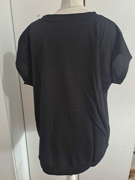 Bluzka z ozdobnymi marszczeniami