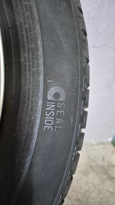 2 Pneus Pirelli Scorpion Winter 255/50 R19 103T Seal Inside AO VW Audi como novos DOT 50/23