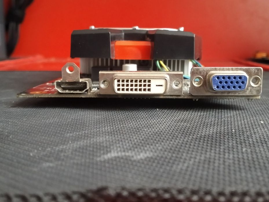 Відеокарта ASUS GTX 650