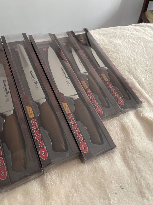Suporte de Facas + 6 facas( Tudo Novo)