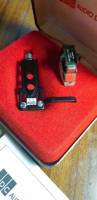 Headshell com Célula e Agulha da Audio Dynamics