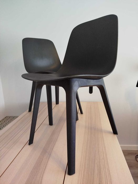 2 Cadeiras Pretas ODGER IKEA