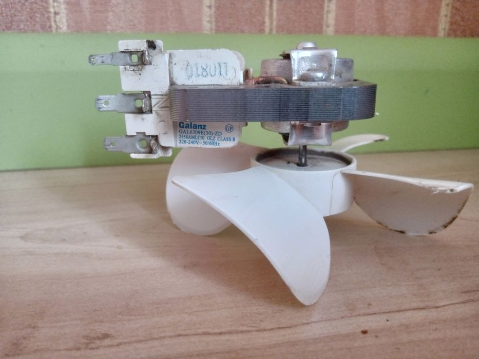 Мотор (вентилятор) охлаждения микроволновой печи Galanz GAL 6309E ZD.