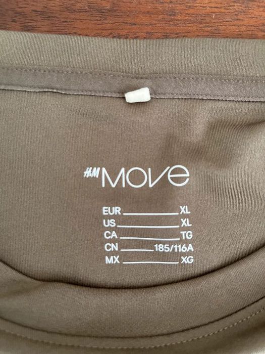 T-shirt de Desporto H&M – Tamanho XL – Material Técnico