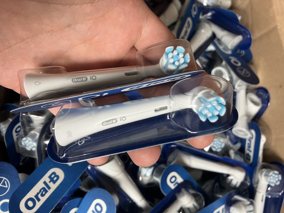 5x Gentle Care 5x Ultimate Clean OralB iO
