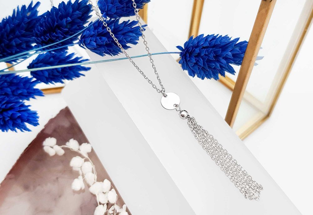 Srebrna celebrytka kółeczko z wiszącymi łańcuszkami pr. 925