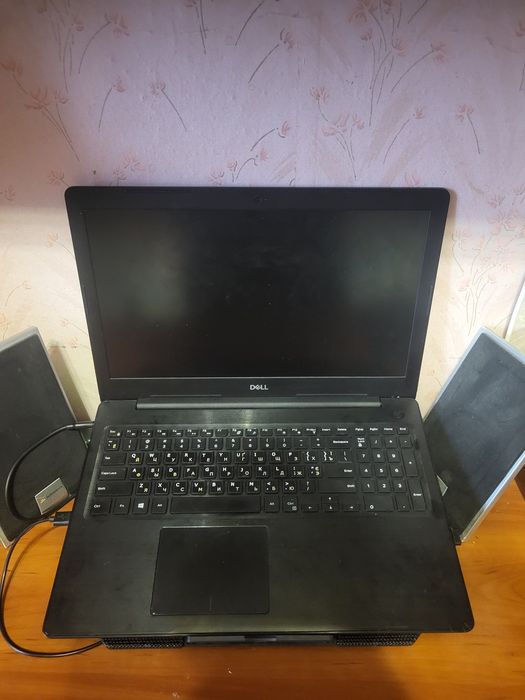 Dell Inspirion 5570 |i5|8|ssd256