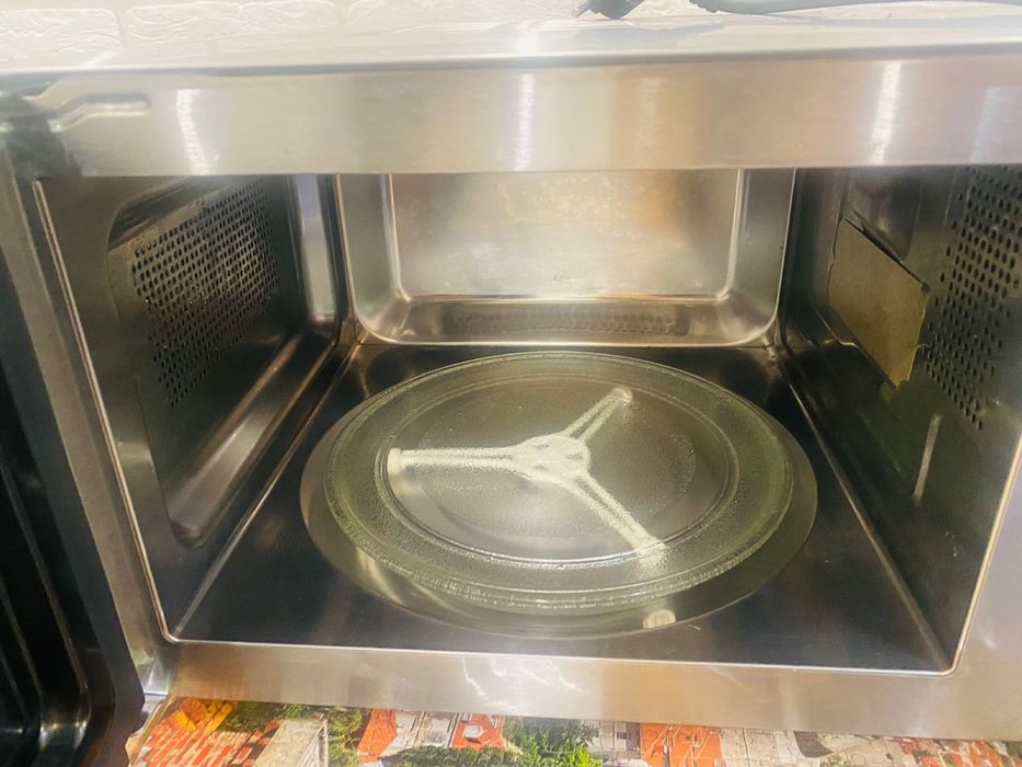 Мікрохвильова піч