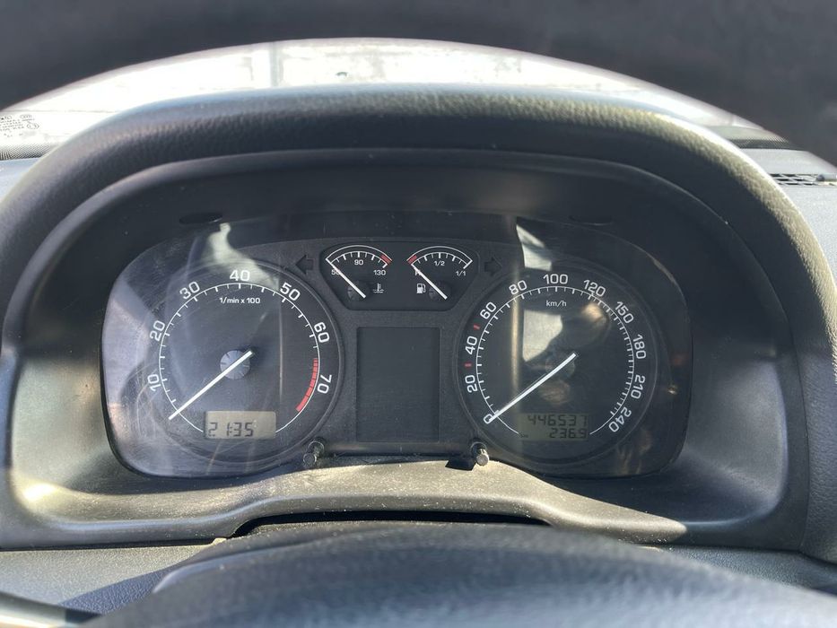 Skoda Octavia 2001 VIN TMBBL41U022541775 фото оголошення 7 з 10